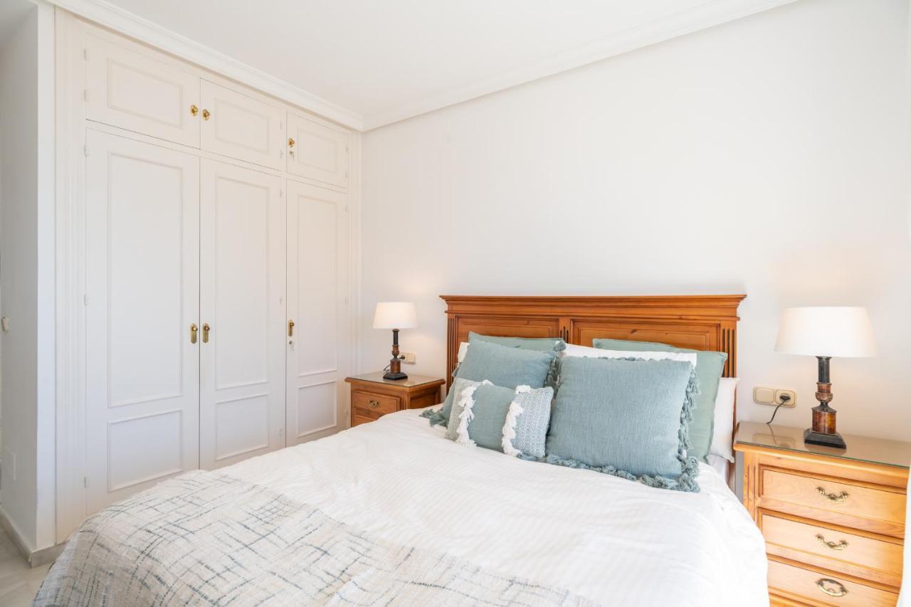Apartamento Familiar Vistas Al Mar By Rent Me Estepona Exterior photo